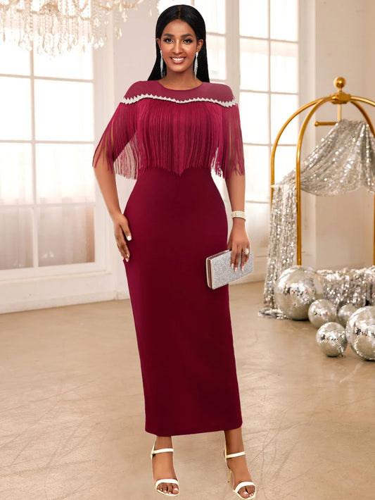 Élégante robe de soirée bordeaux pour femme